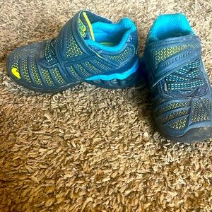 Kids Sneakers